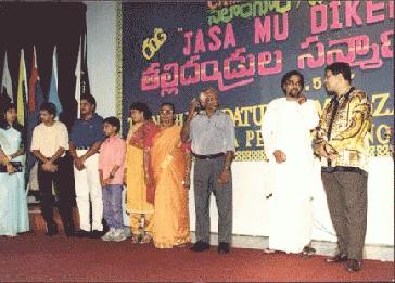 43.jpg (24001 bytes)